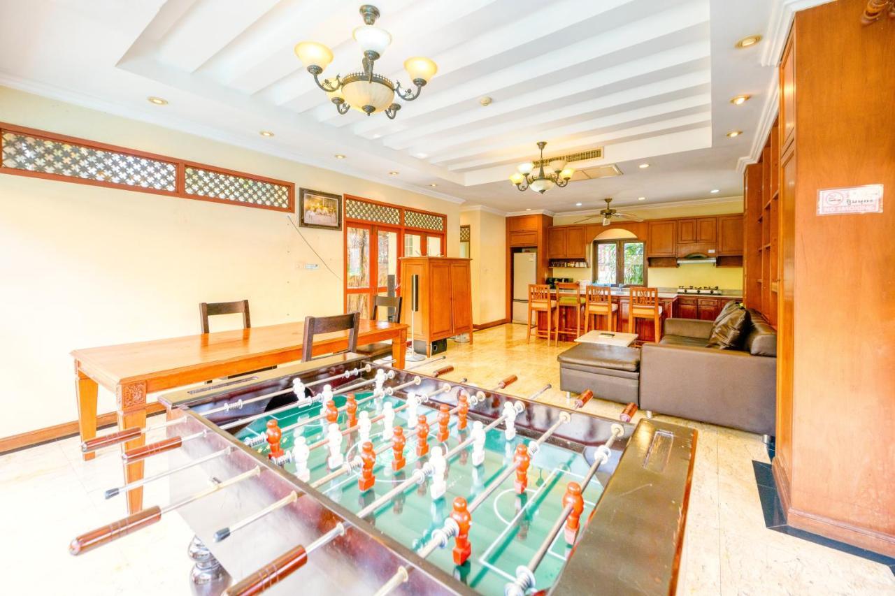 Bali Pool Villa, 5 Min To Walking Street & The Beaches Pattaya Buitenkant foto