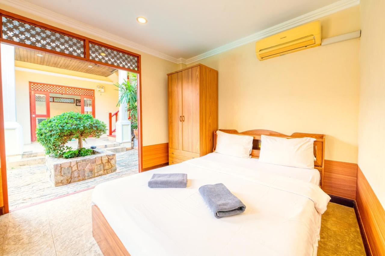 Bali Pool Villa, 5 Min To Walking Street & The Beaches Pattaya Buitenkant foto